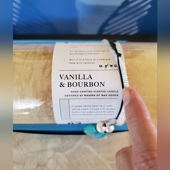 Makers of Wax Goods - Vanilla & Bourbon Handcrafted Pillar Candle, New - Picture 2 of 9